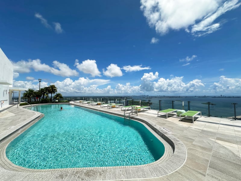 Paraiso Bayviews Condo Miami - Rooftop Pool